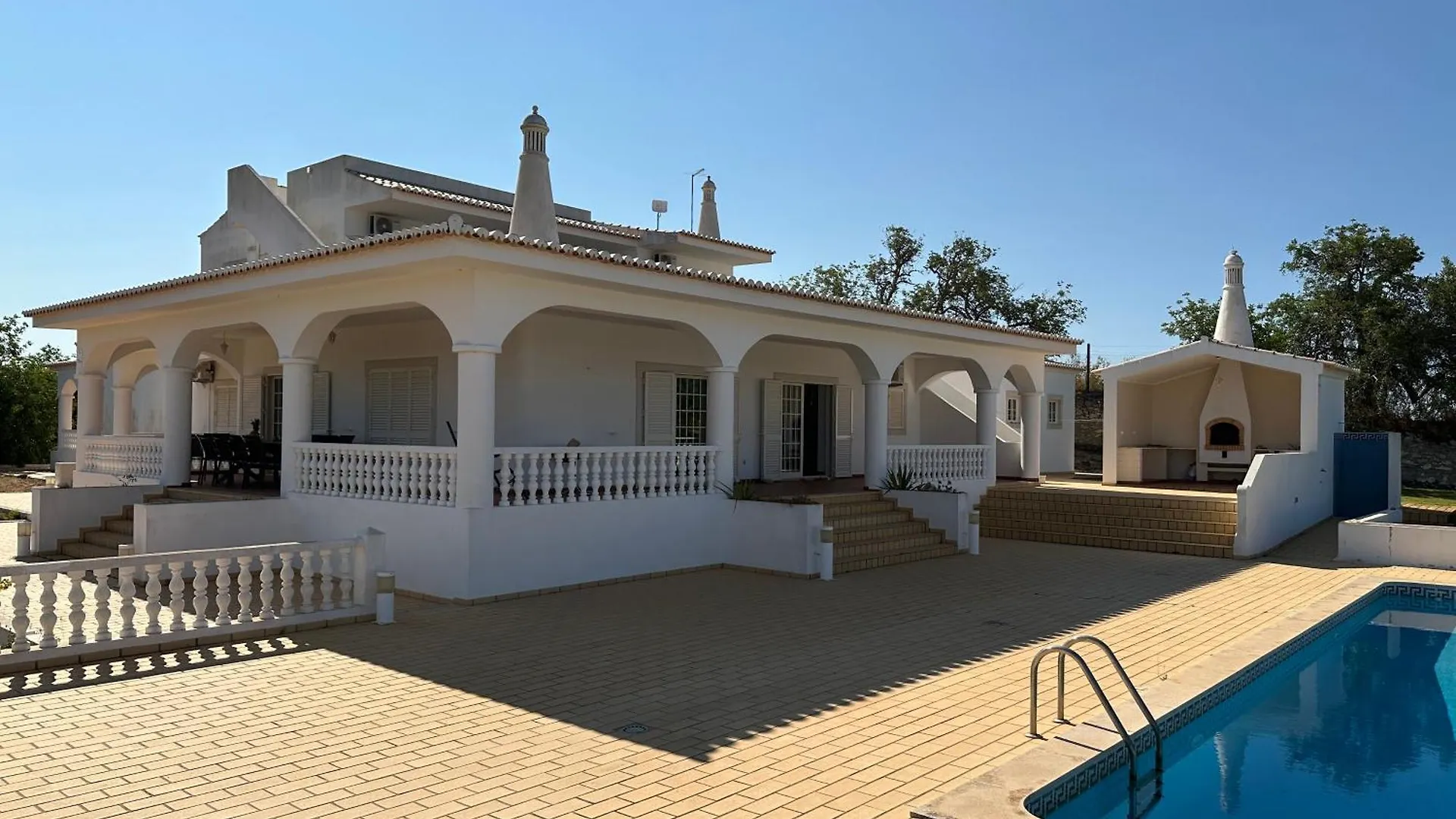 Bnb Homes Luxurious Villa Stardust With Swimming Pool & Bbq For Family Fun Almeijoafras Portugal