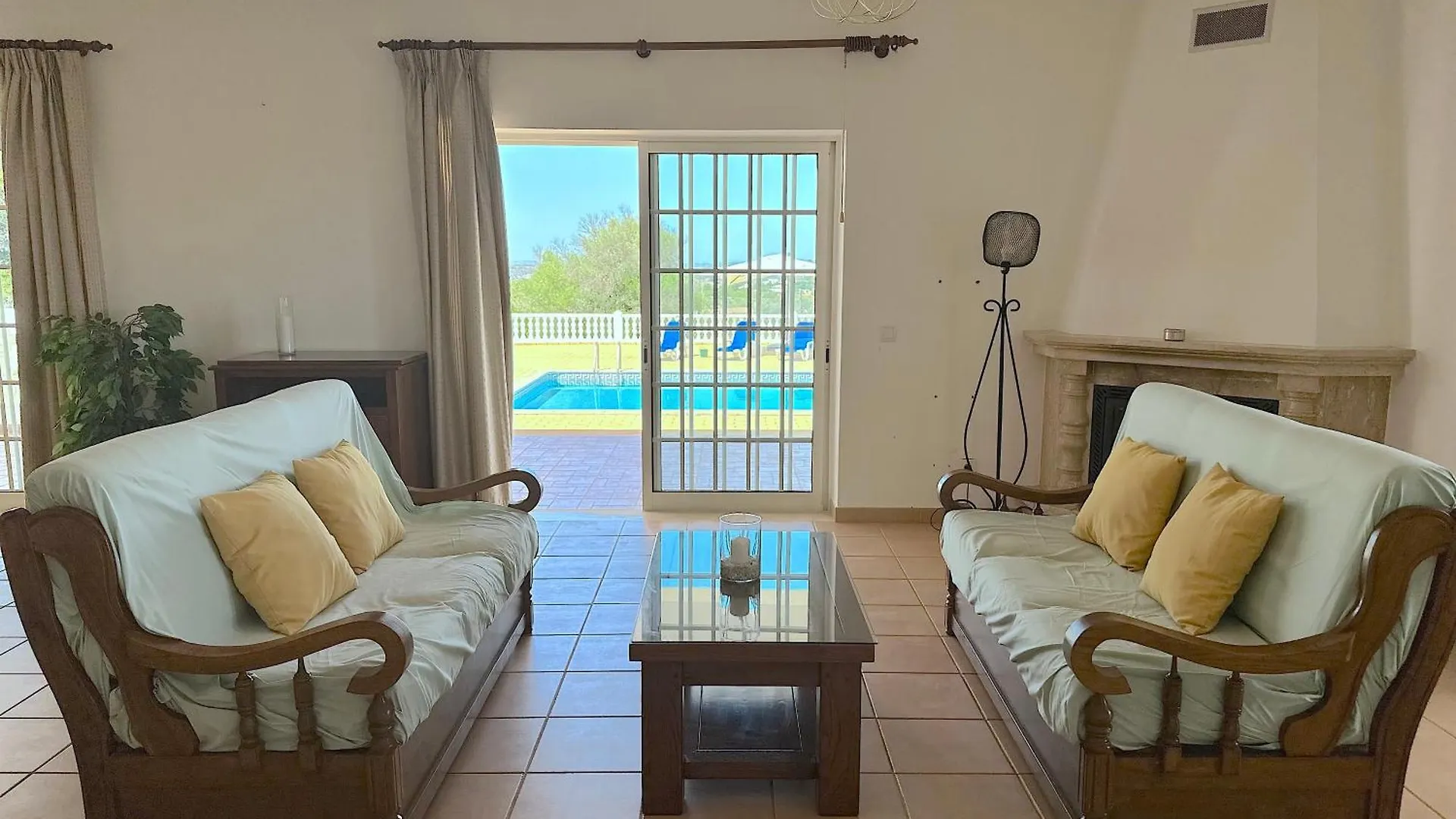 Bnb Homes Luxurious Villa Stardust With Swimming Pool & Bbq For Family Fun Almeijoafras Portugal