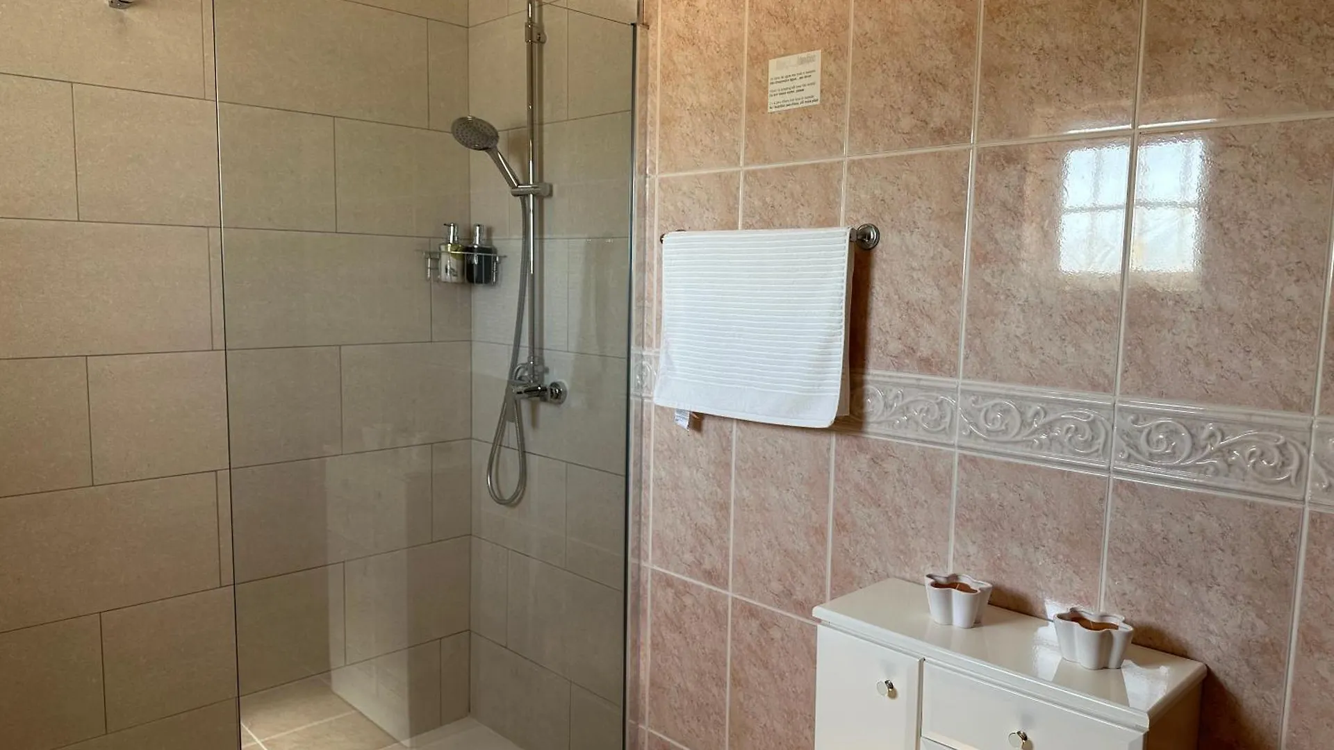 Bnb Homes Luxurious Villa Stardust With Swimming Pool & Bbq For Family Fun Almeijoafras